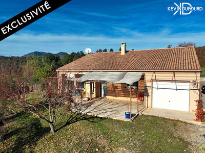 Villa - 90 m² - 5 pièces