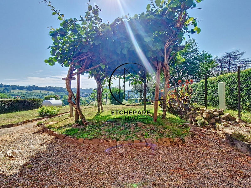 Maison - 147 m² - 6 pièces