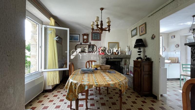 Maison - 95 m² - 4 pièces