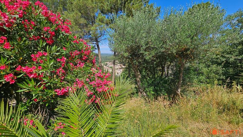 Maison - 161 m² - 9 pièces