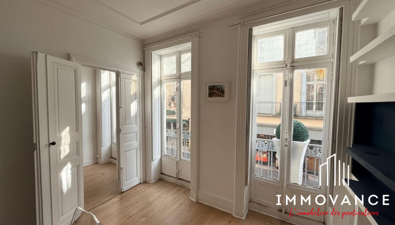 Appartement - 85 m² - 4 pièces
