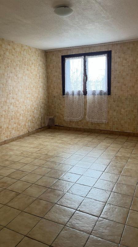 Maison - 80 m² - 5 pièces