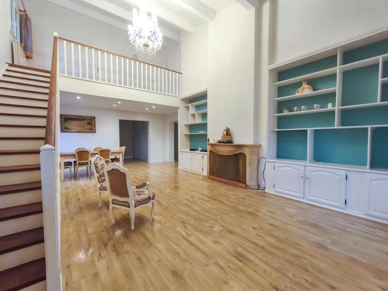 Maison ancienne - 135 m² - 5 pièces