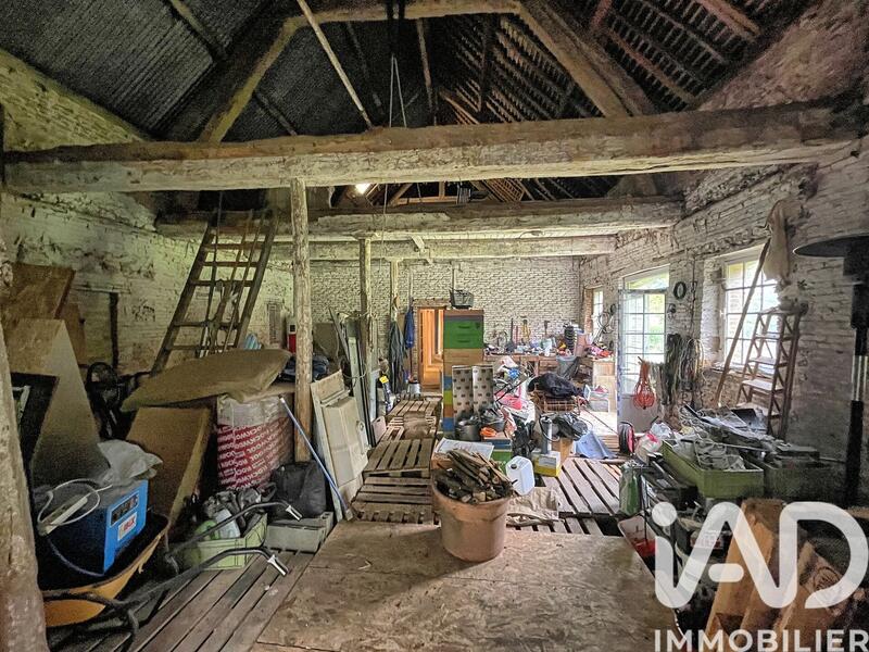 Maison - 232 m² - 8 pièces