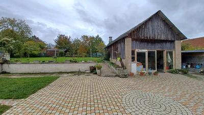 Maison - 128 m² - 7 pièces