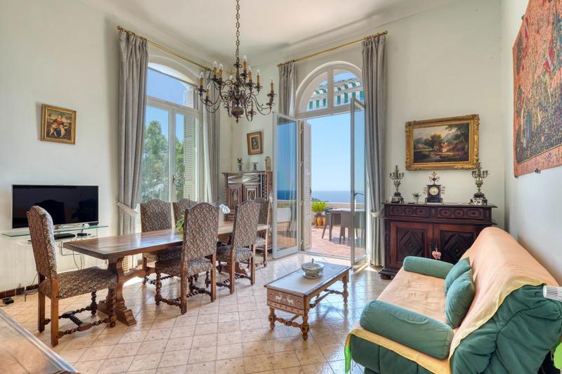 Appartement - 84 m² - 3 pièces