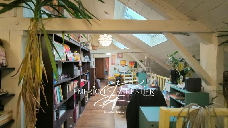 Maison - 168 m² - 6 pièces