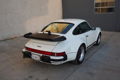 Porsche 930 Turbo
