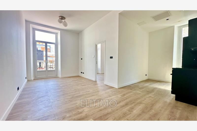Appartement - 49 m² - 2 pièces