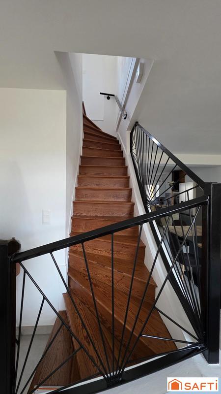 Maison - 103 m² - 4 pièces