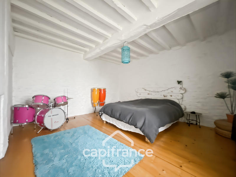 Propriété - 90 m² - 3 pièces