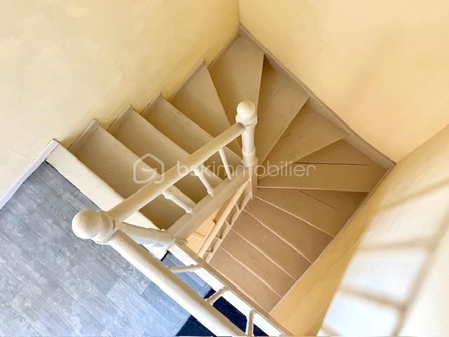 Maison - 185 m² - 8 pièces