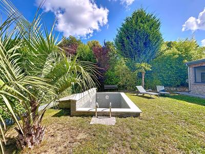 Villa - 310 m² - 7 pièces