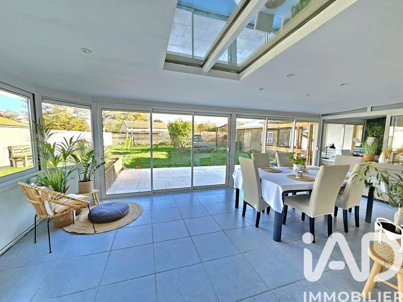 Maison - 101 m² - 6 pièces