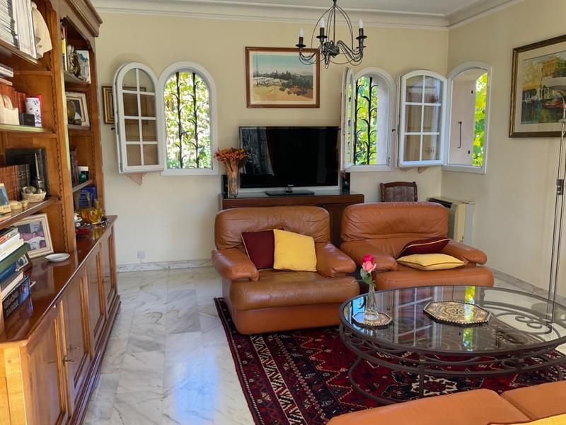 Maison - 181 m² - 7 pièces