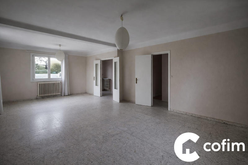 Maison traditionnelle - 150 m² - 6 pièces