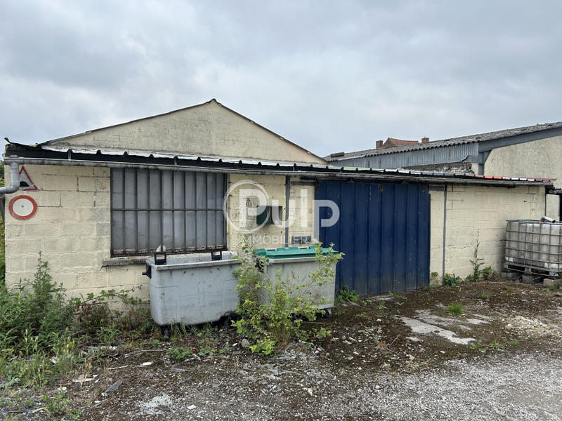 Entrepôt - 120 m² - 2 pièces