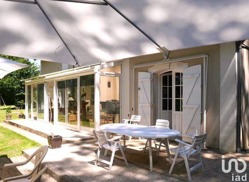 Maison - 220 m² - 6 pièces