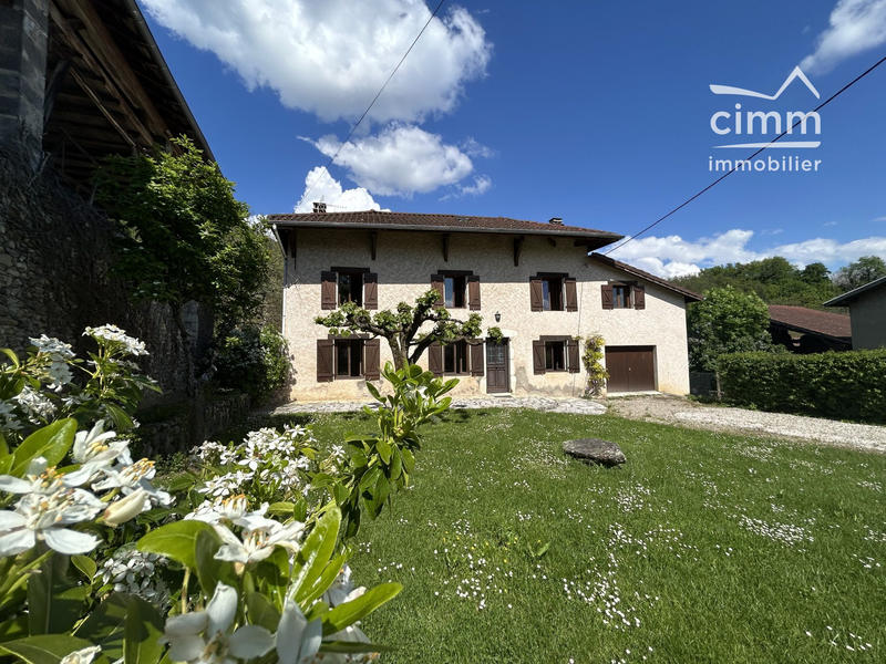 Maison - 135 m² - 5 pièces