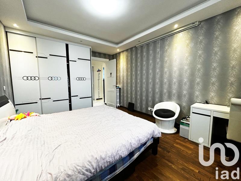 Appartement - 94 m² - 4 pièces