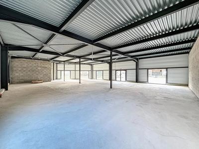 Bureau - 291 m² - 1 pièce