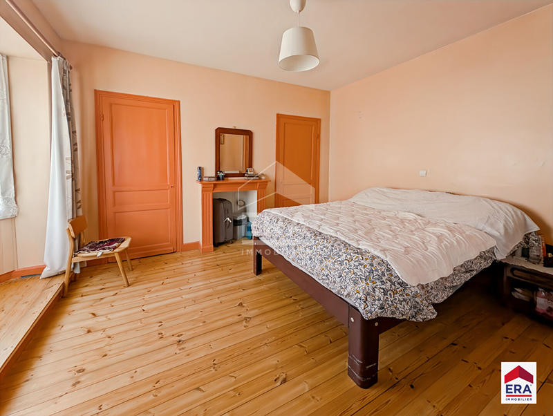 Maison - 170 m² - 5 pièces