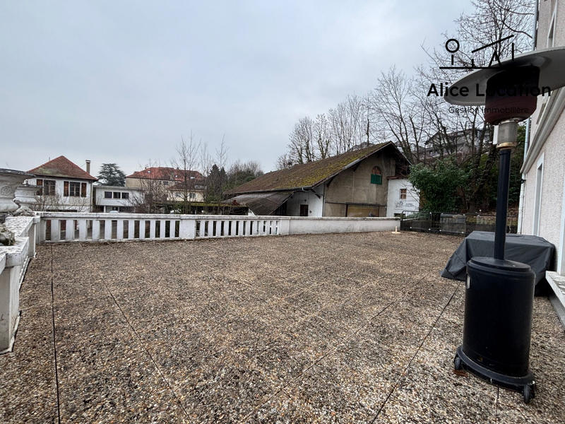 Appartement - 76 m² - 3 pièces