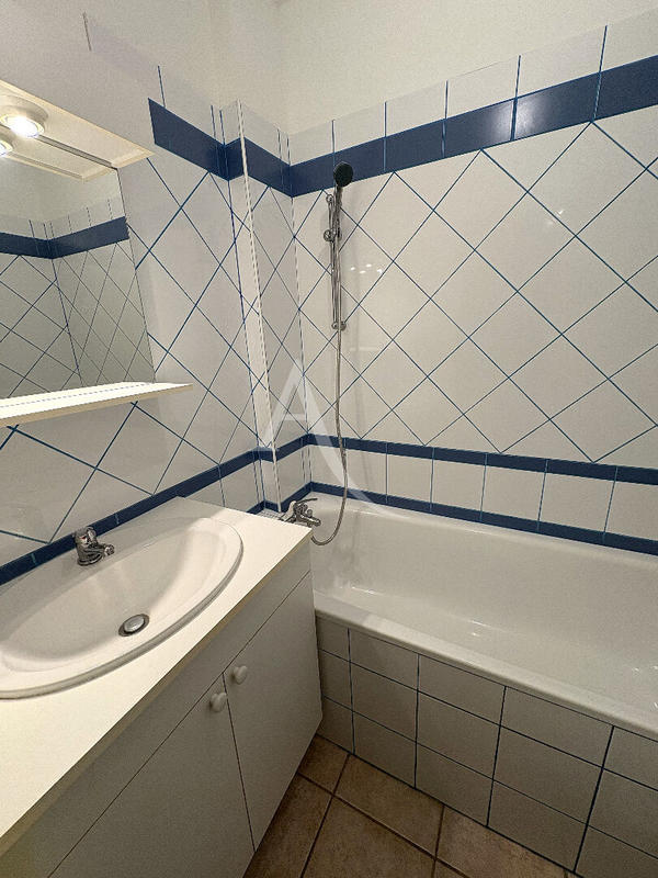 Maison - 63 m² - 4 pièces