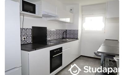 Chambre - 13 m² - 1 pièce