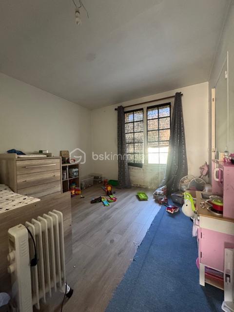 Maison - 200 m² - 8 pièces