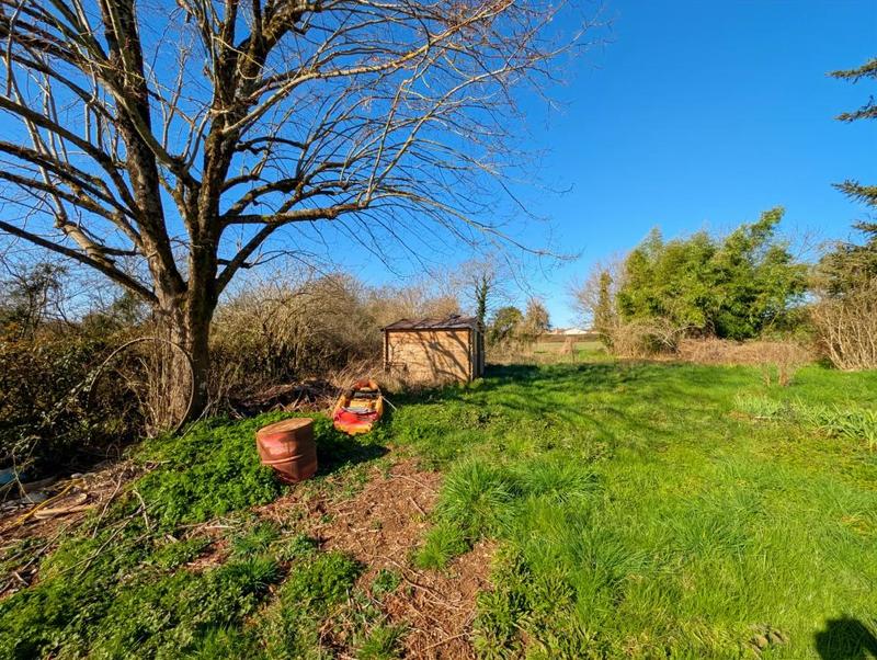 Maison - 255 m² - 8 pièces