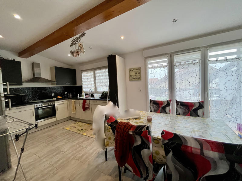 Appartement - 225 m² - 8 pièces