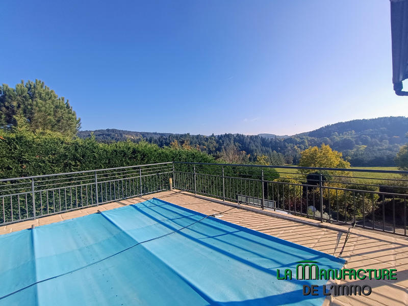 Maison - 128 m² - 5 pièces