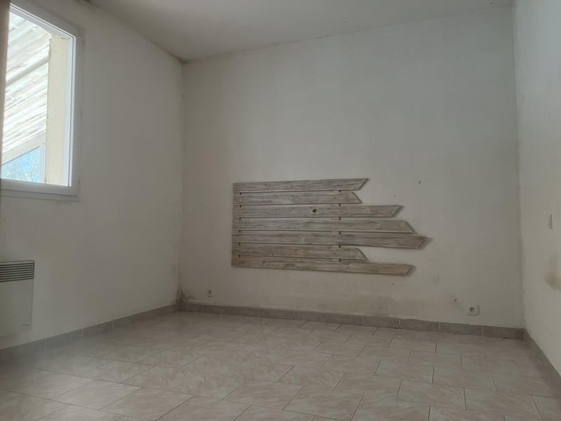 Maison - 85 m² - 5 pièces