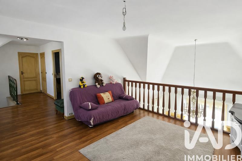 Maison - 187 m² - 7 pièces