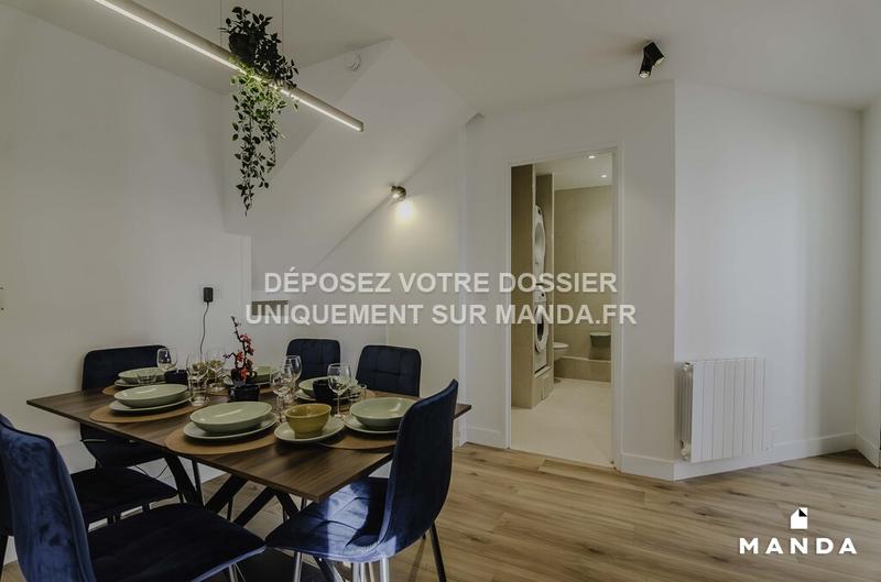 Chambre - 11 m² - 5 pièces