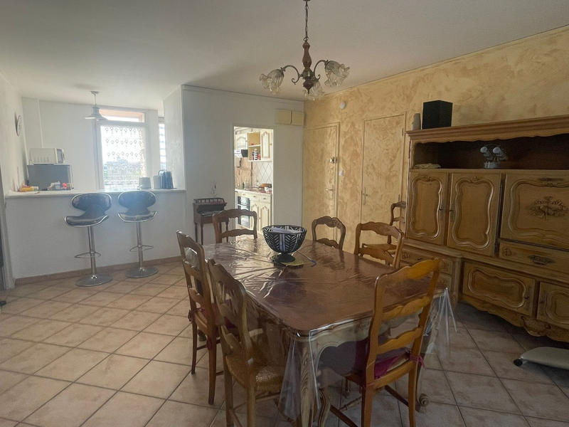 Appartement - 91 m² - 4 pièces