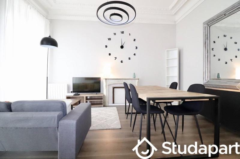 Chambre - 13 m² - 1 pièce