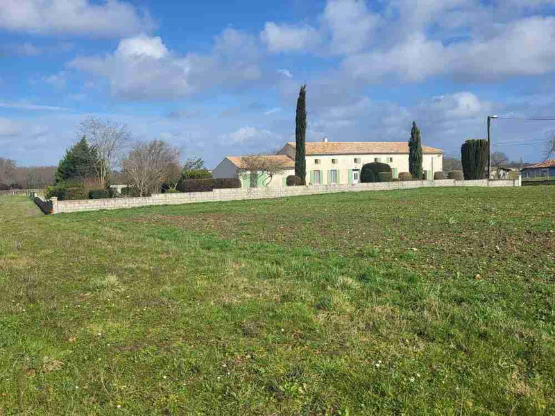 Maison - 298 m² - 7 pièces