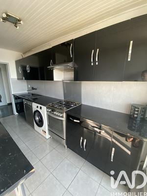 Appartement - 81 m² - 5 pièces