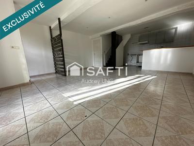 Maison - 75 m² - 4 pièces