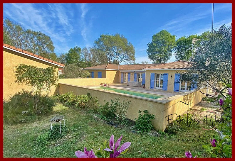 Maison - 180 m² - 7 pièces