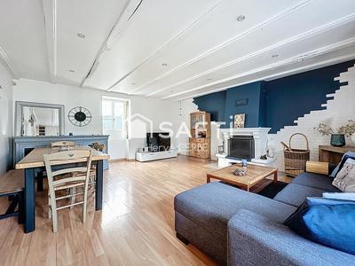 Maison - 111 m² - 4 pièces