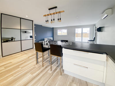 Maison - 90 m² - 4 pièces