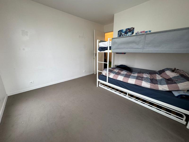 Appartement - 93 m² - 6 pièces