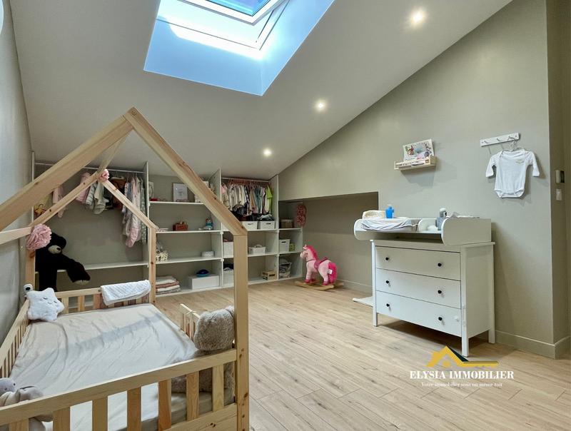 Maison - 153 m² - 6 pièces