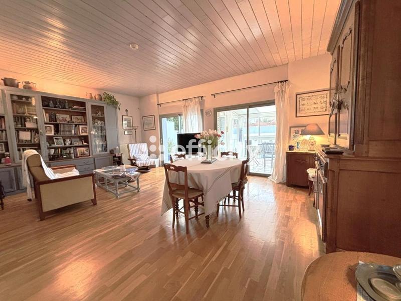 Maison - 130 m² - 7 pièces