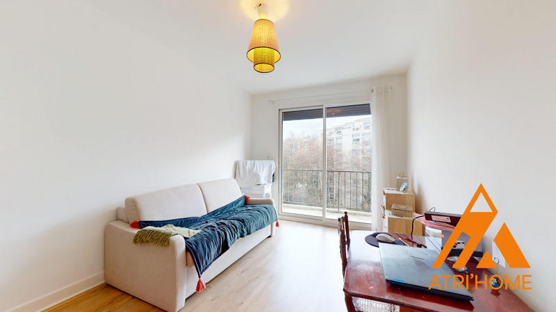 Appartement - 111 m² - 4 pièces