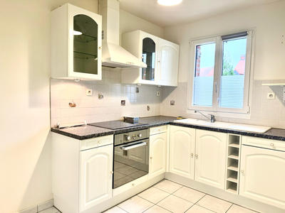 Maison - 87 m² - 5 pièces