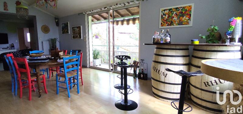 Maison - 150 m² - 8 pièces